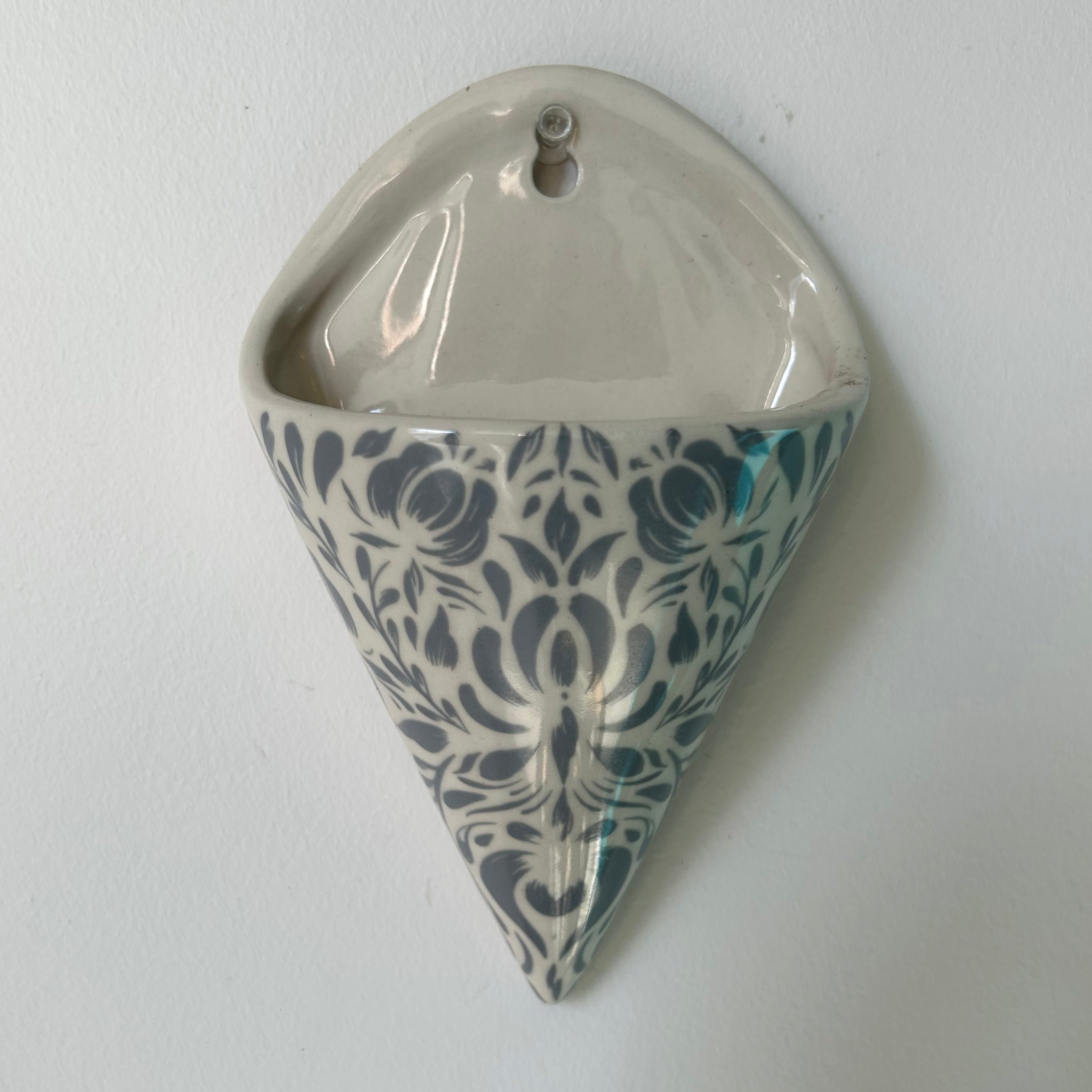 Mini Wall Pocket (4"x2”)