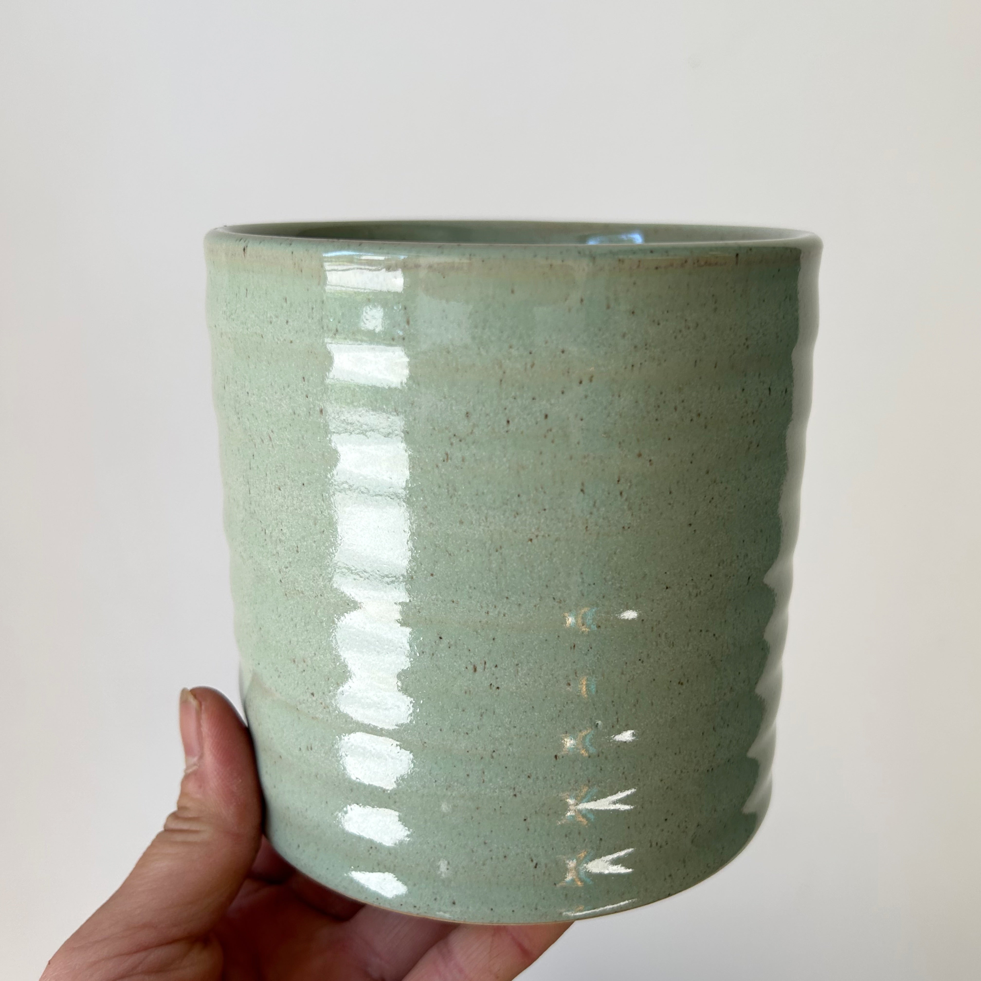 ROUX Decorative Ceramic Pot (Pastel Green w. Speckled glaze) 4”x4”