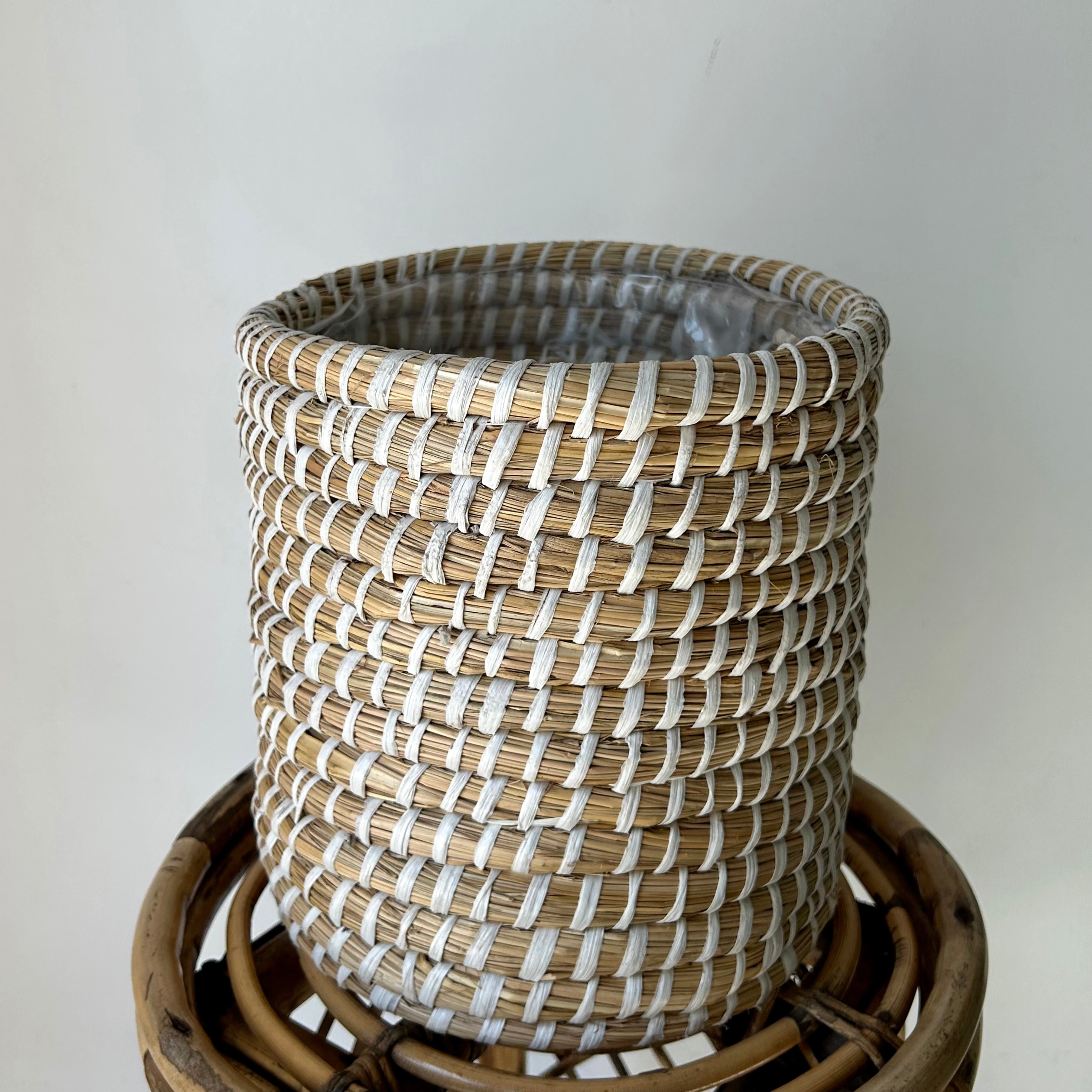 ALDER Decorative Planter Basket (7.25”x8.5”)